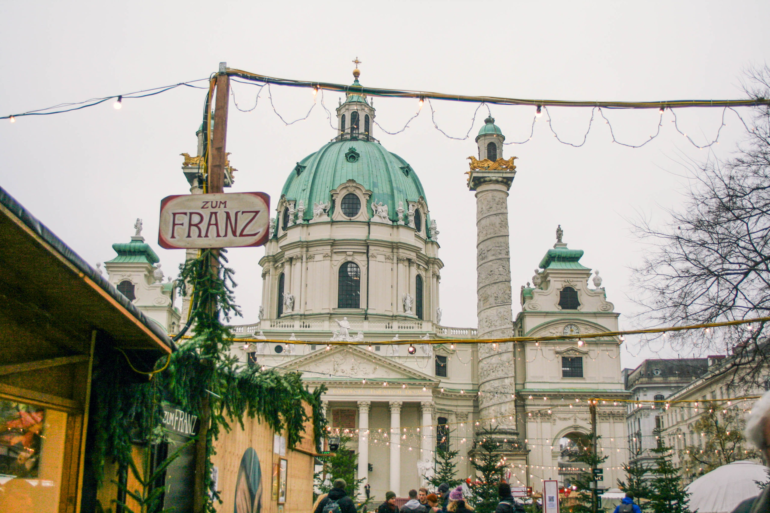 A Guide for the Vienna Christmas Markets